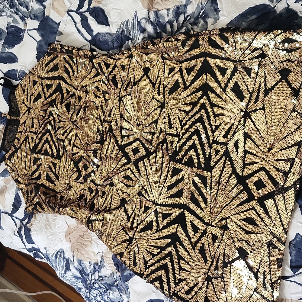 NWOT Gold Sequin Party dress